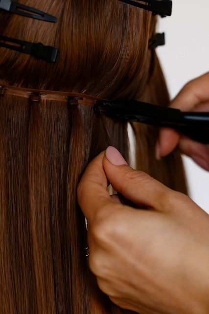 Montering Butterfly Weft Extensions