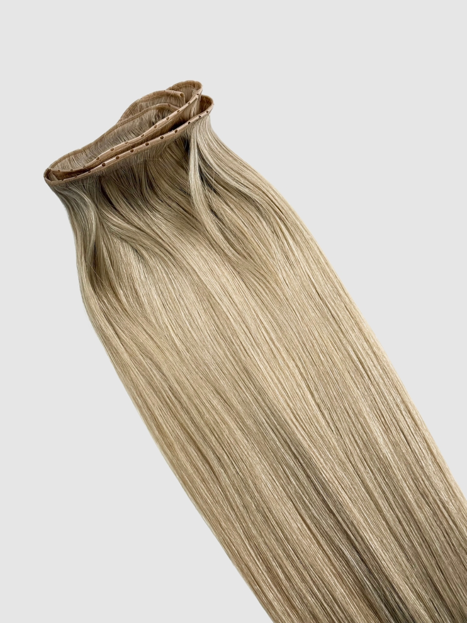Farge Kald Blond #101 - Butterfly Weft Extensions