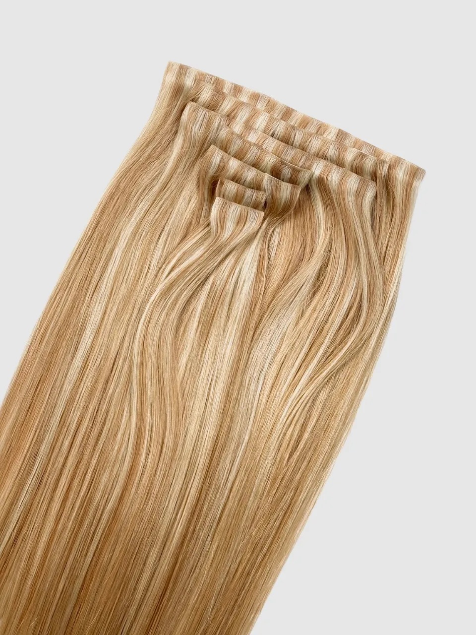 Invisible clip in extensions - Highlights 18/613