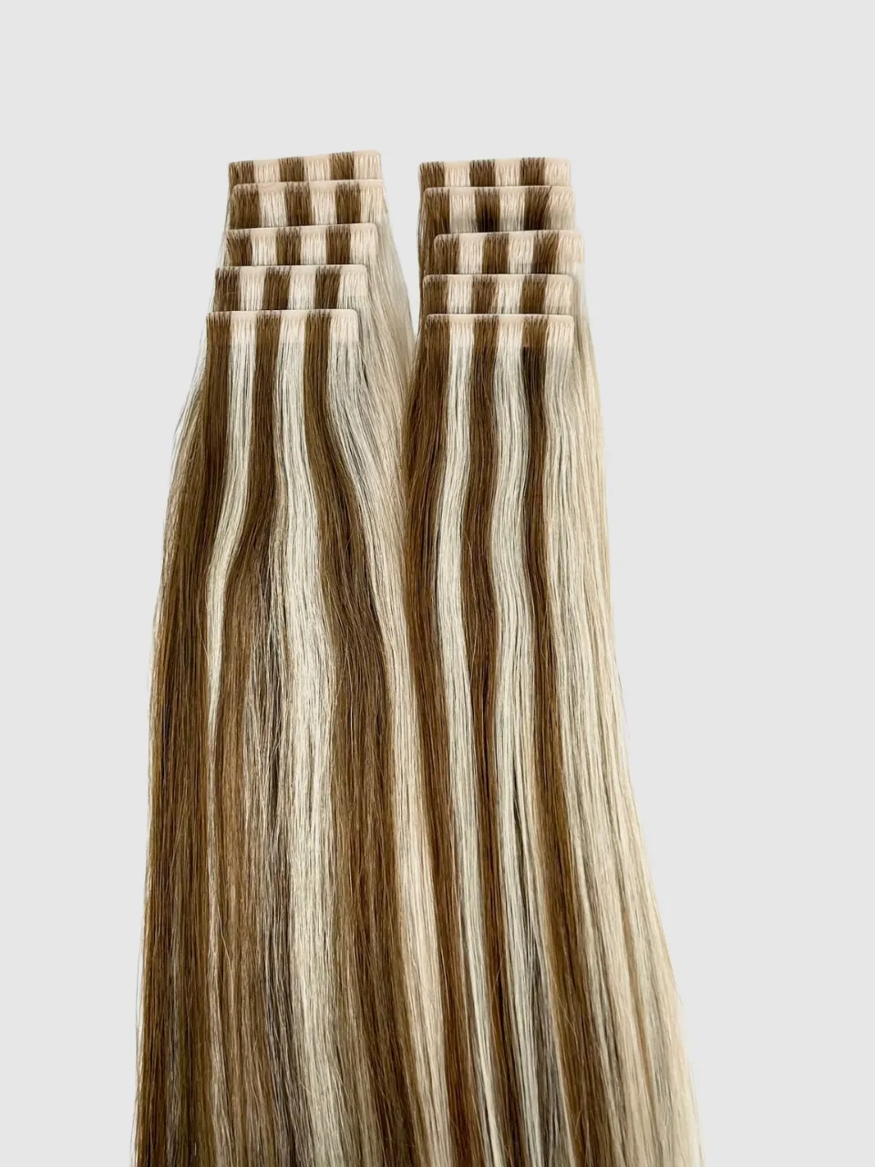 Farge Highlights M18 - Invisible tape extensions 55 cm