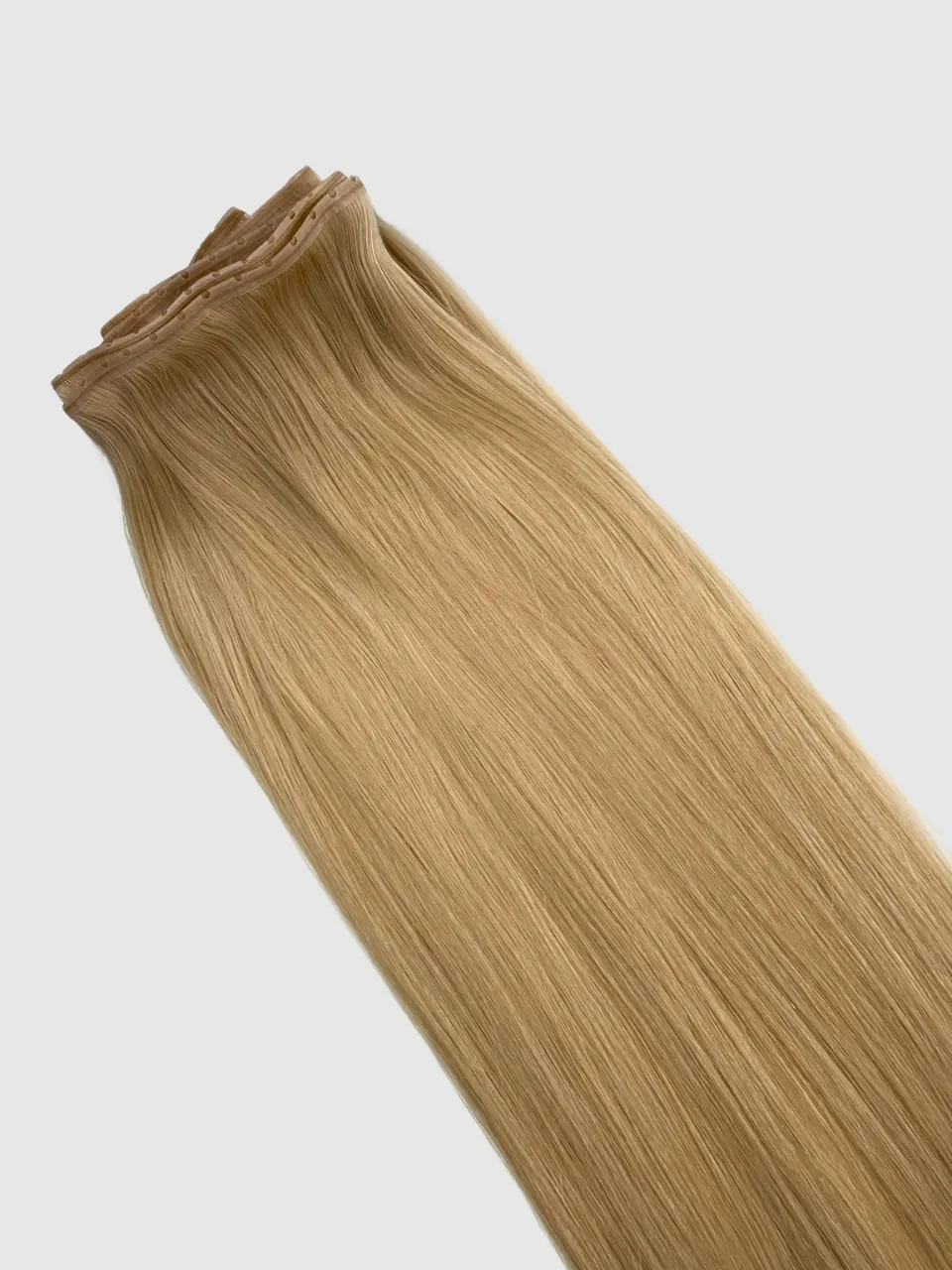 Farge Naturlig Blond #16 - Butterfly Weft Extensions