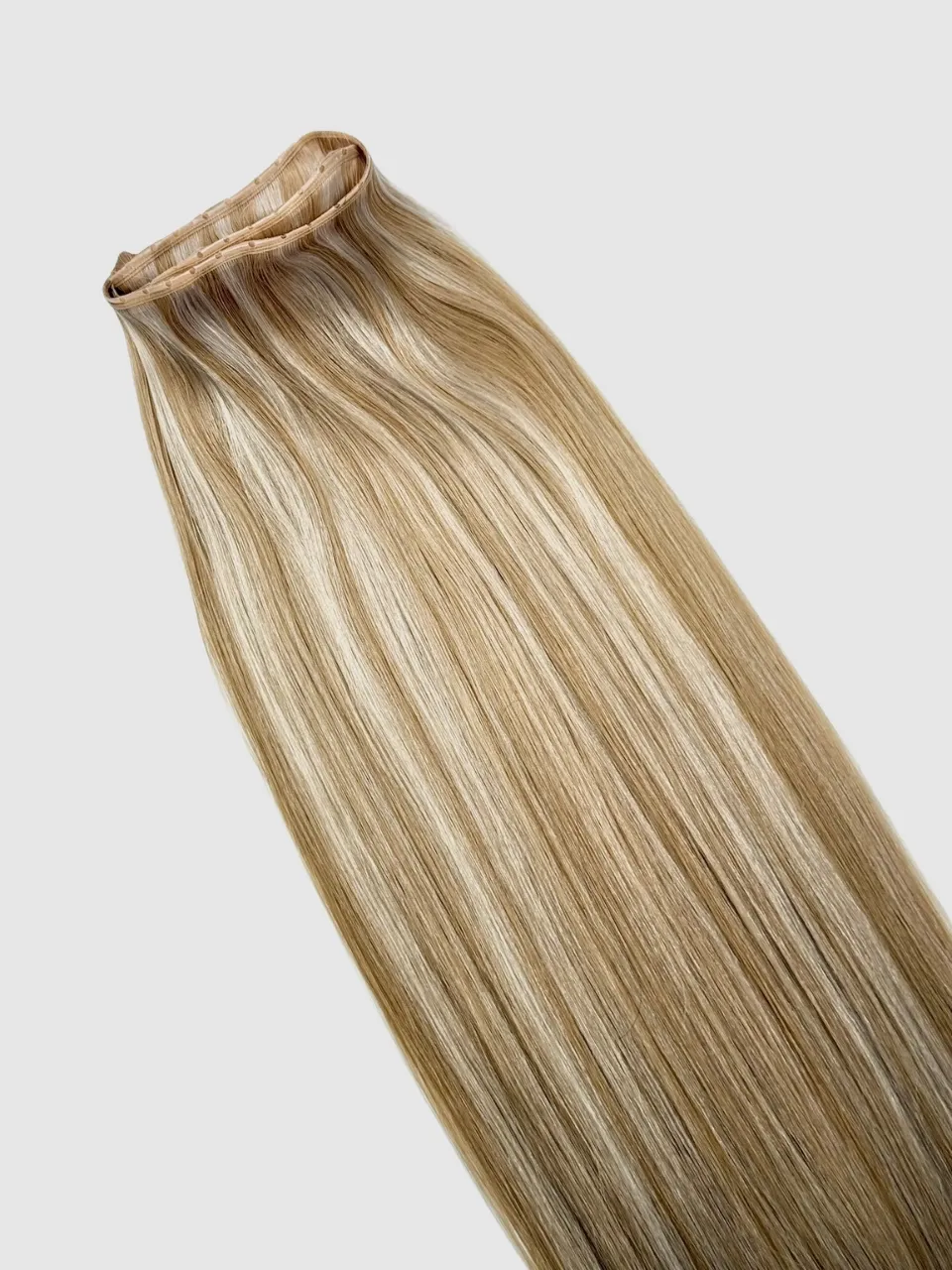 Farge Highlights M19 - Butterfly Weft Extensions