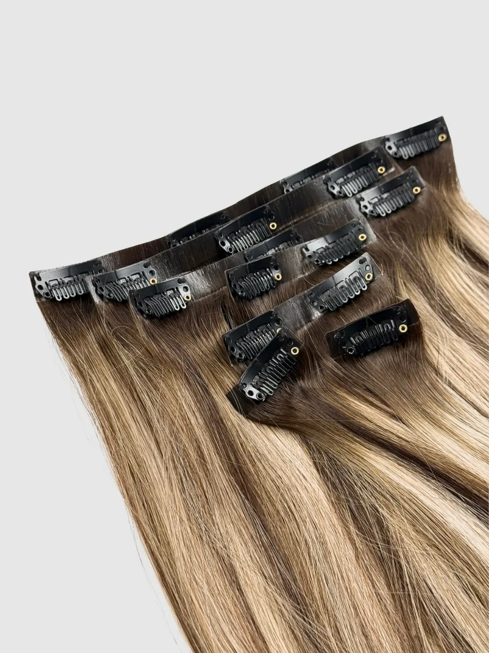 Invisible clip-in extensions - Farge C22