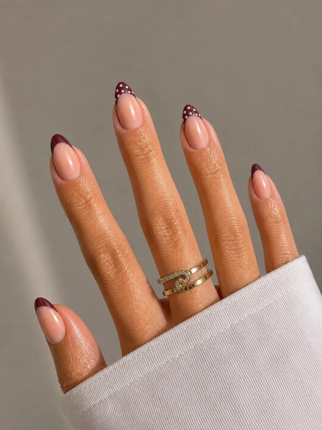 Rouge à Pois - Short Almond